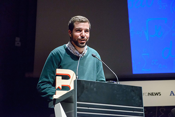 Ignacio Pou en la entrega del Premio Bitcoras al Mejor Blog de Opinin de 2017