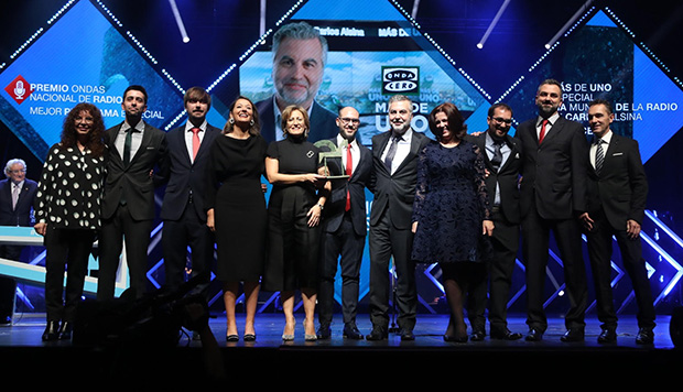 El equipo de Más de uno en la gala de los Premios Ondas 2019